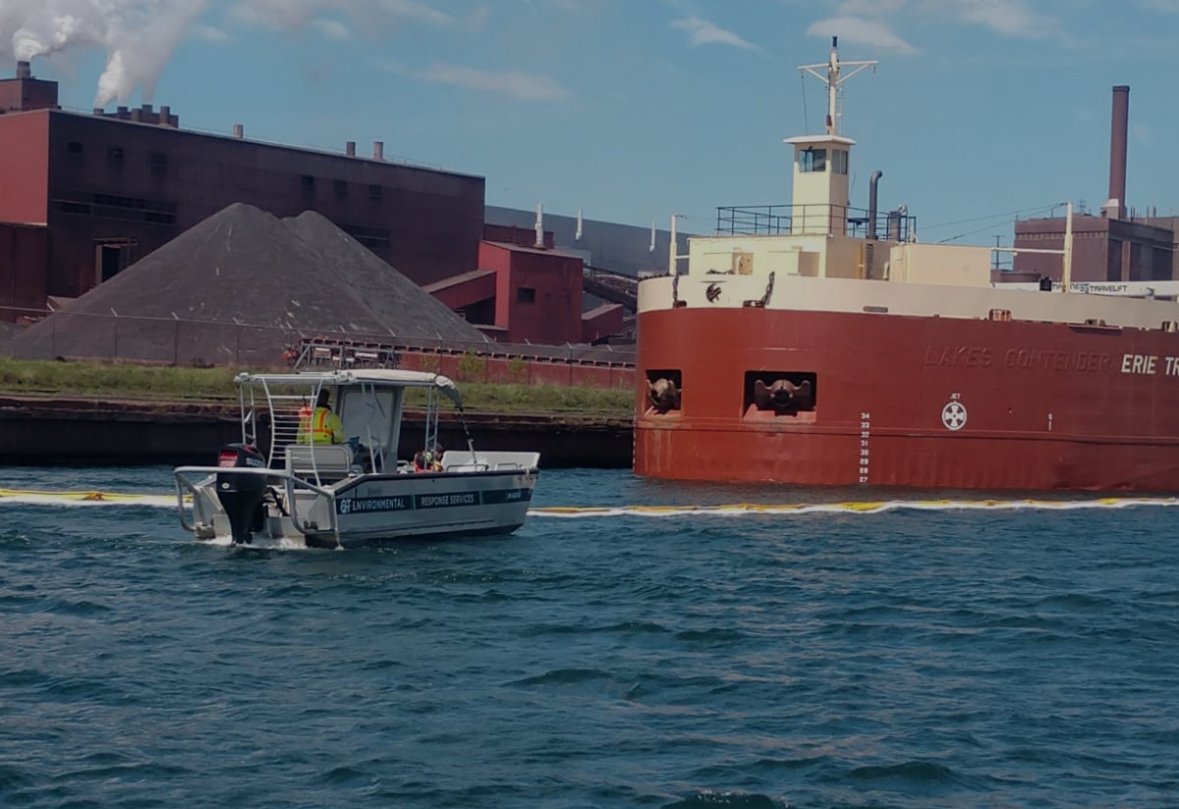 The impact of regulation on oil spill response